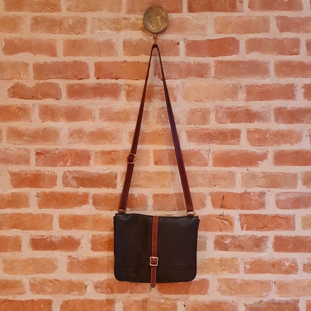 Fossil Messenger Black and Brown Leather Crossbody Bag - Spacious Bag / Purse